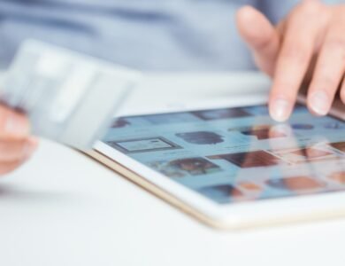 Why product usage photos increase online sales in the UAE